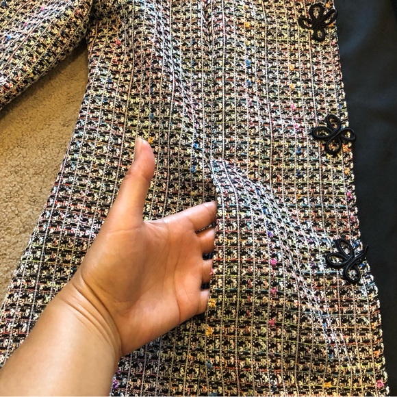 Women’s Jacket - Picture 4 of 7